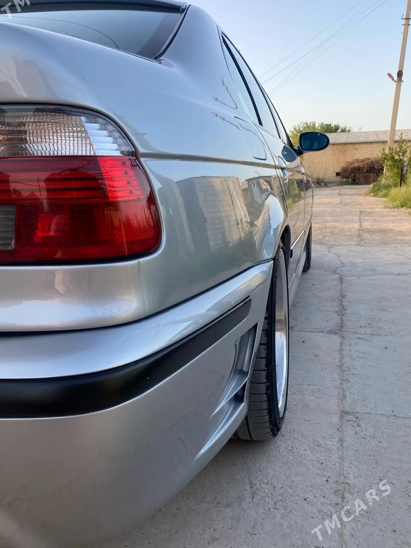 BMW 530 2002 - 170 000 TMT - Мары - img 4