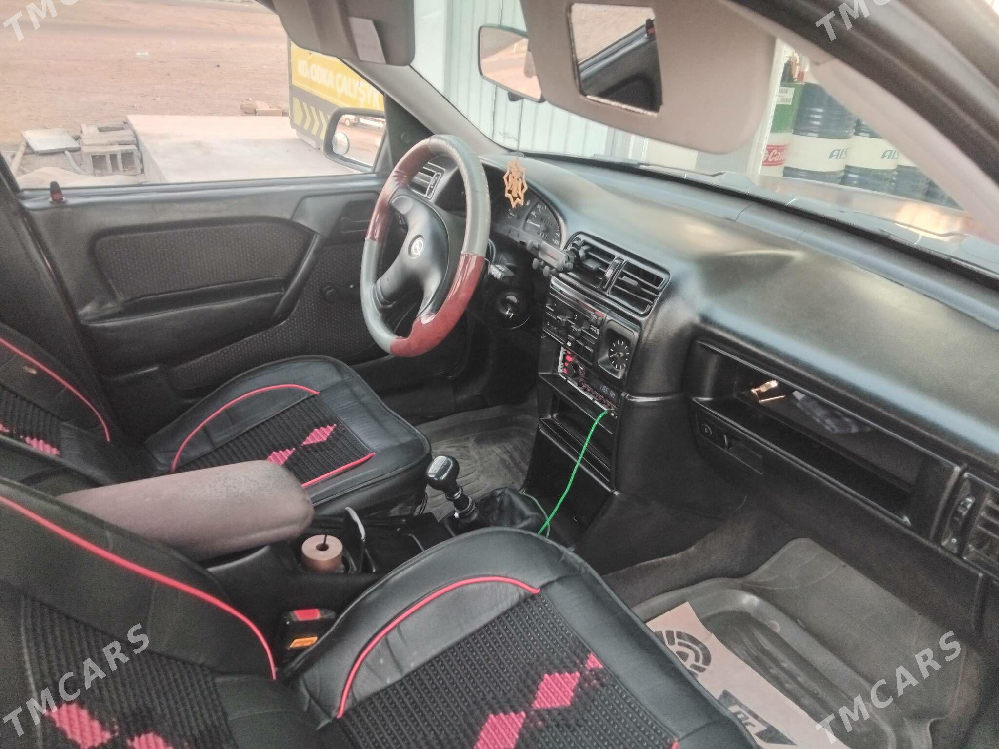 Opel Vectra 1993 - 50 000 TMT - Дашогуз - img 4