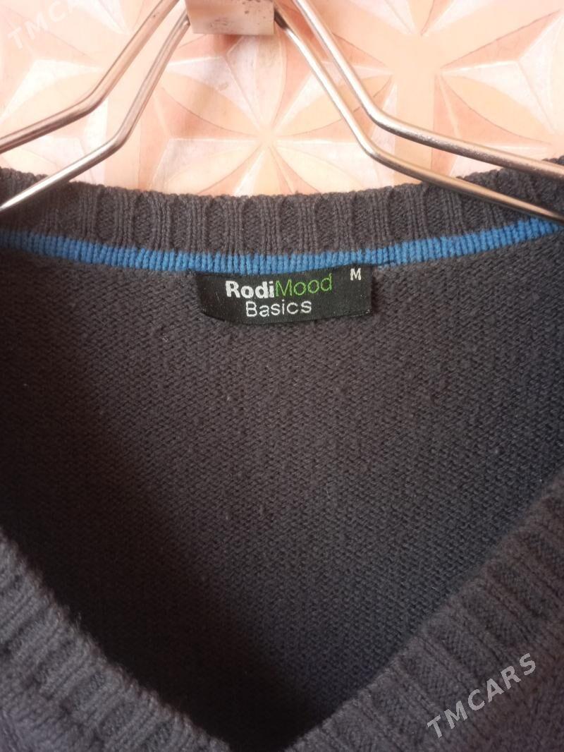 свитера - Мир 2 - img 2