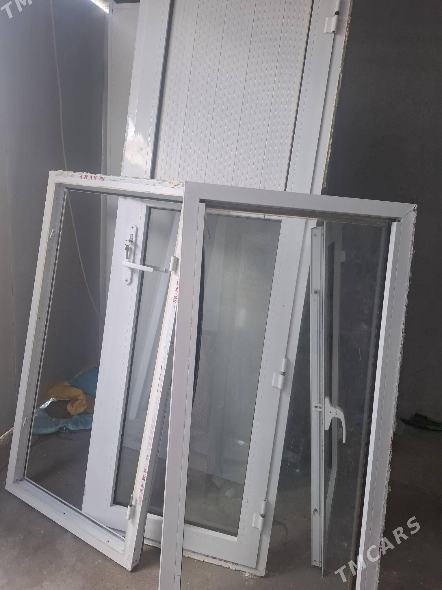 Ayna,gapy - Büzmeýin - img 1