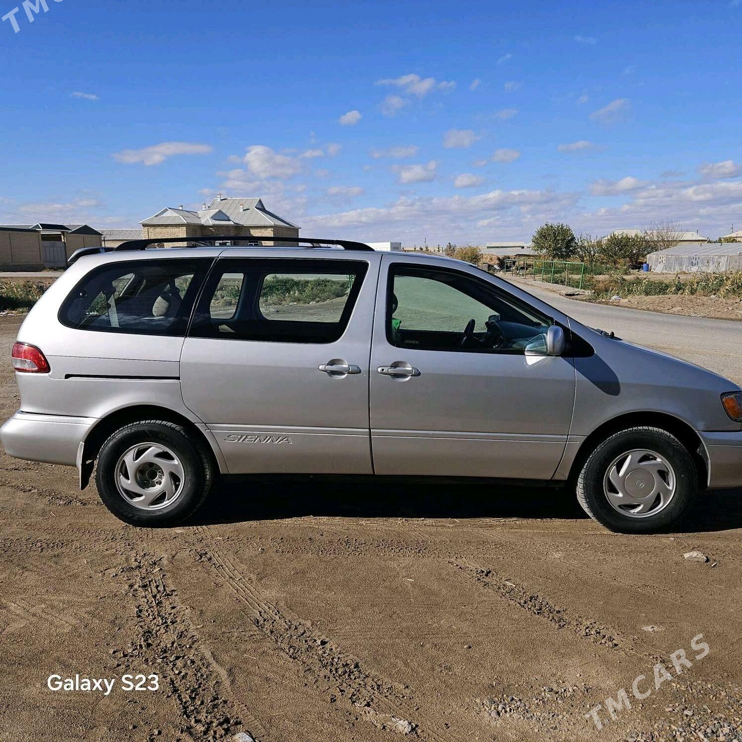 Toyota Sienna 2001 - 175 000 TMT - Mary - img 7