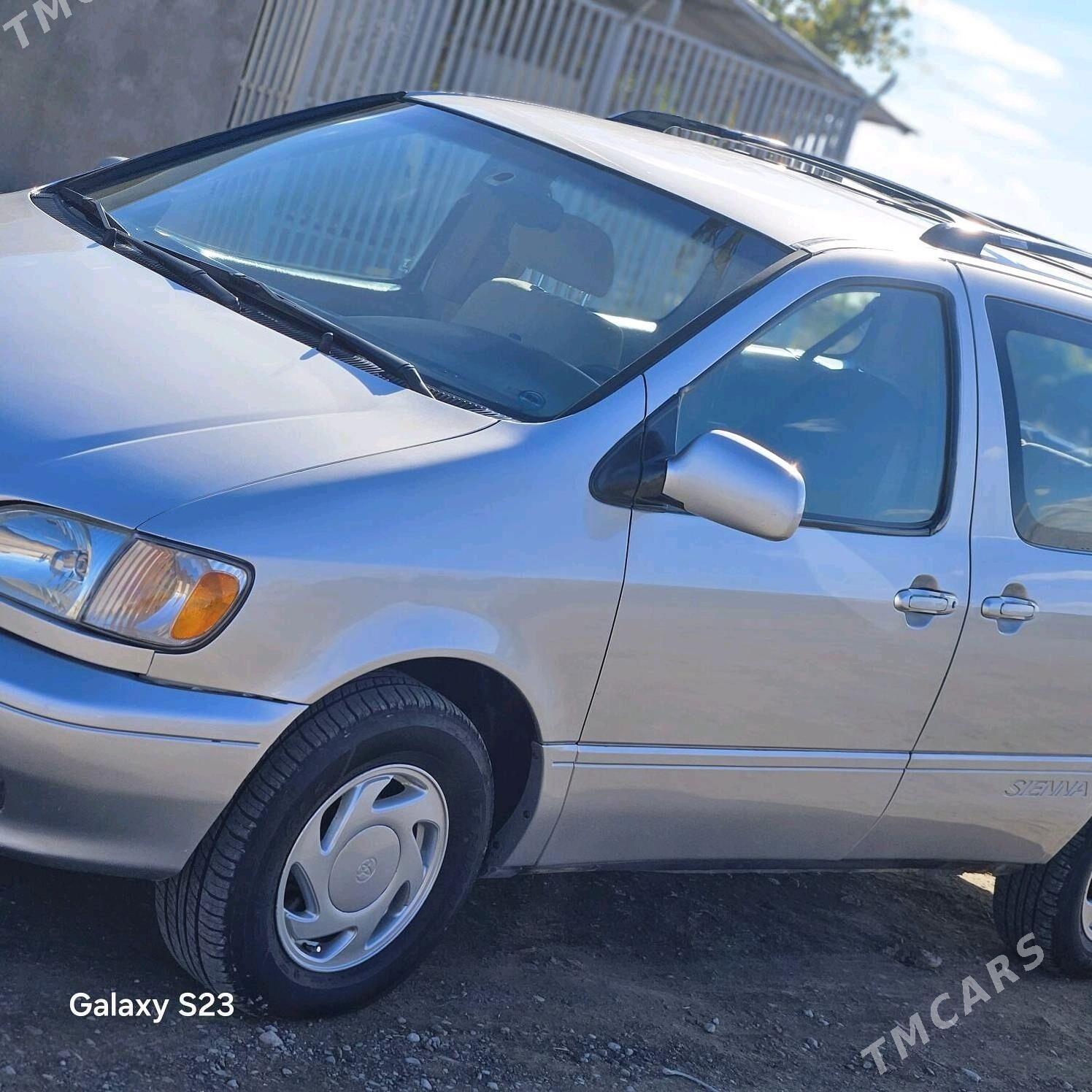 Toyota Sienna 2001 - 175 000 TMT - Mary - img 6