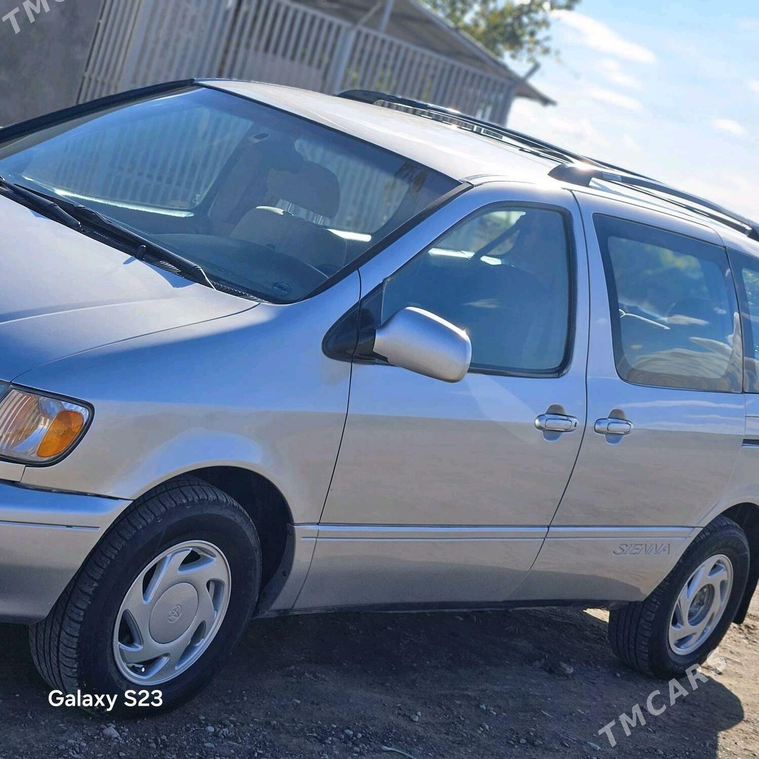 Toyota Sienna 2001 - 175 000 TMT - Mary - img 5