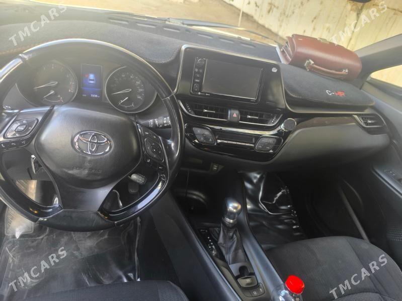 Toyota C-HR 2019 - 290 000 TMT - Ашхабад - img 5