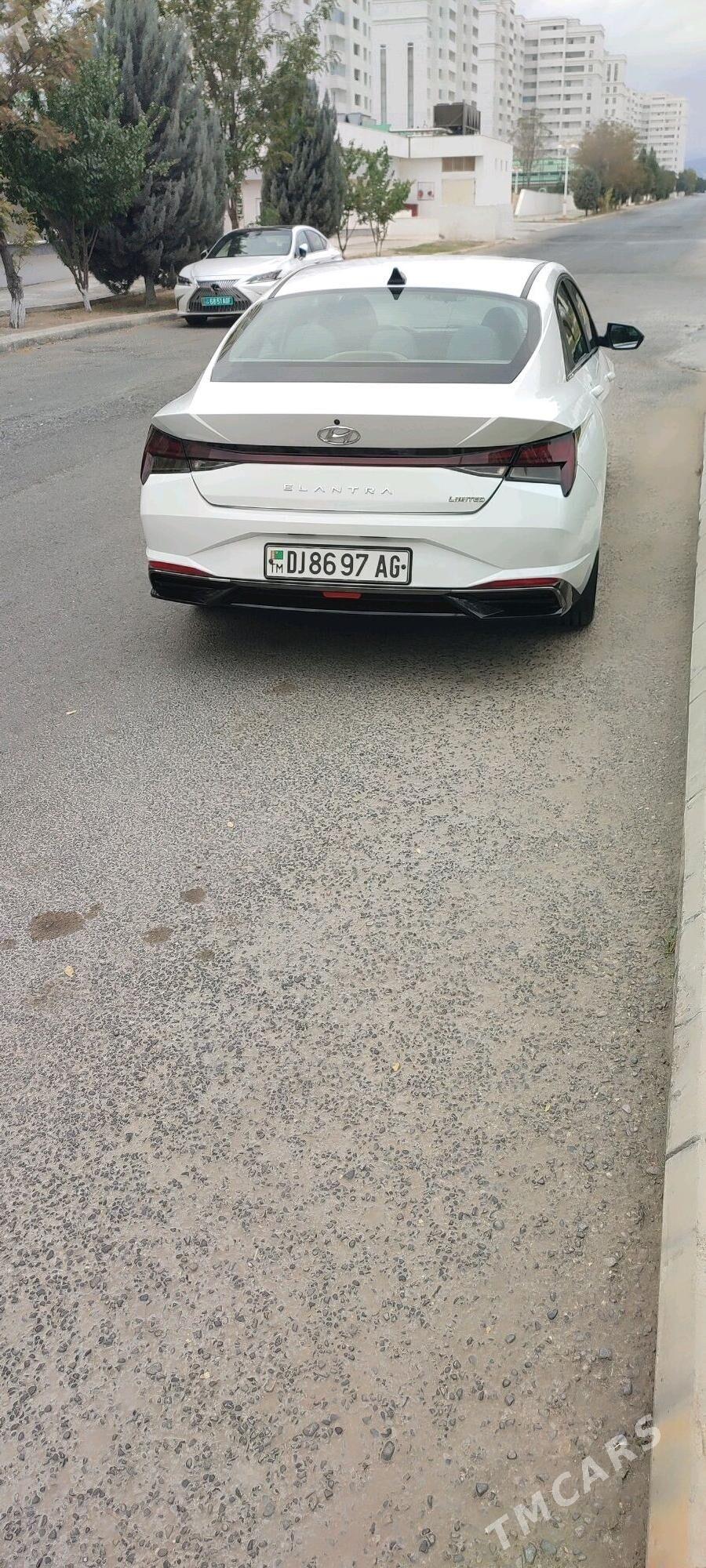 Hyundai Elantra 2021 - 253 000 TMT - Ашхабад - img 3