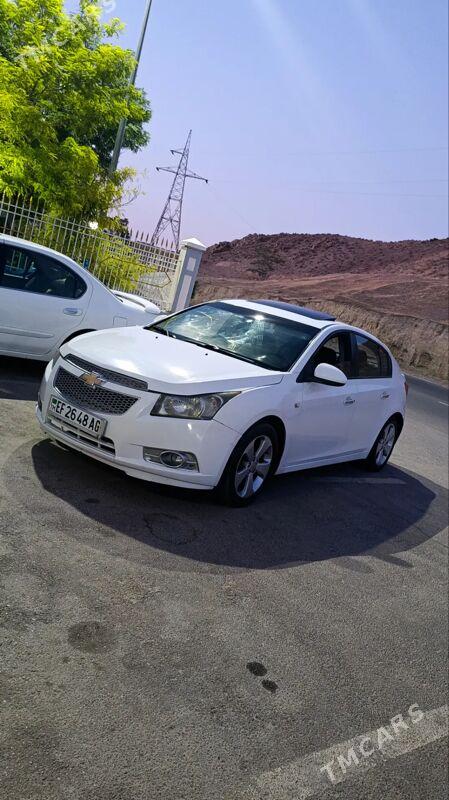 Chevrolet Cruze 2012 - 150 000 TMT - Тязе заман - img 3