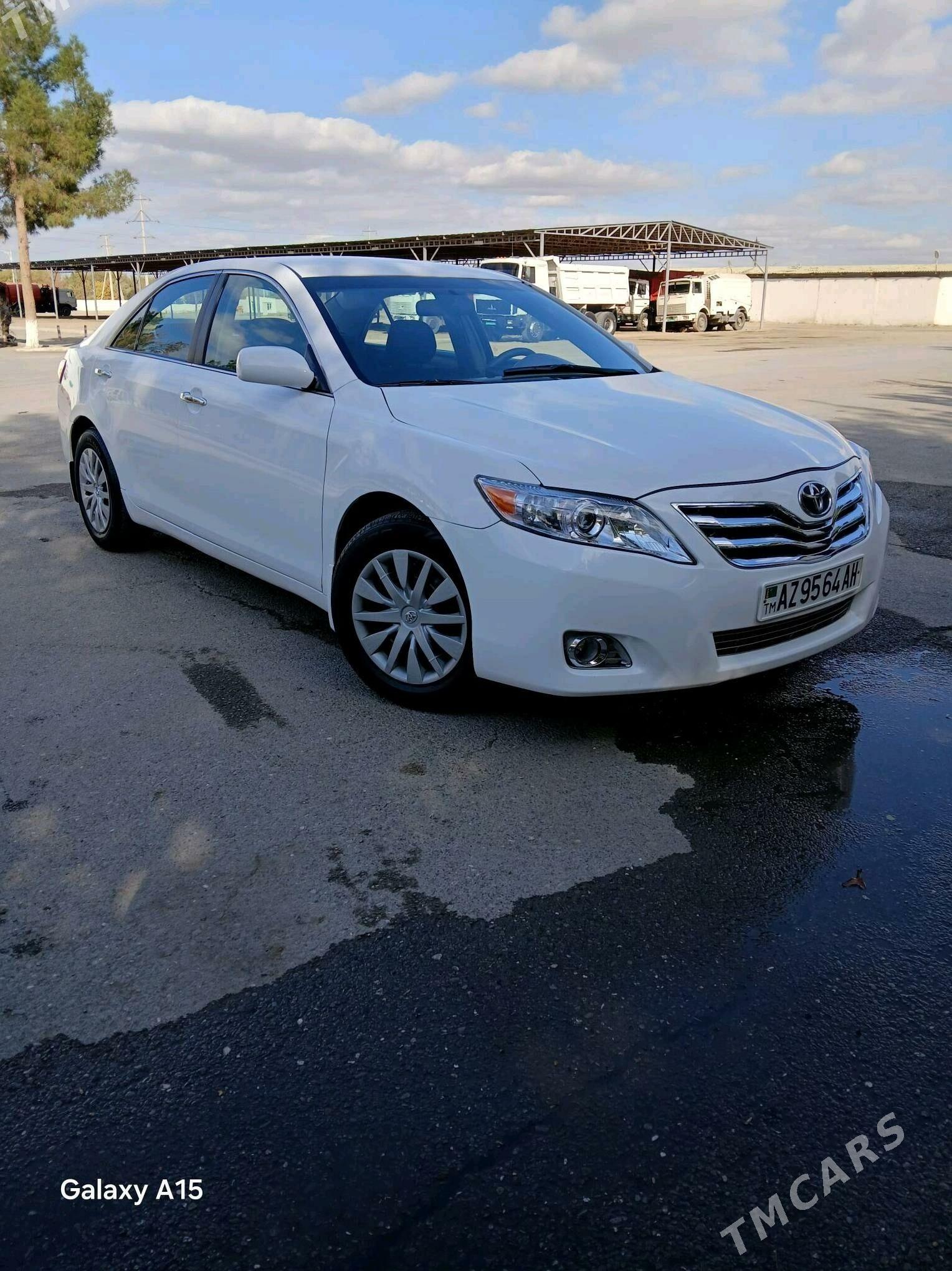 Toyota Camry 2011 - 143 000 TMT - Ашхабад - img 2