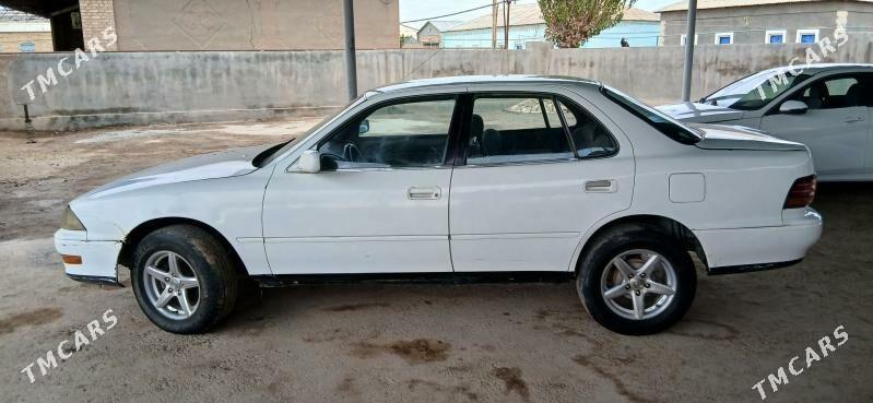 Toyota Camry 1992 - 27 000 TMT - Мургап - img 1