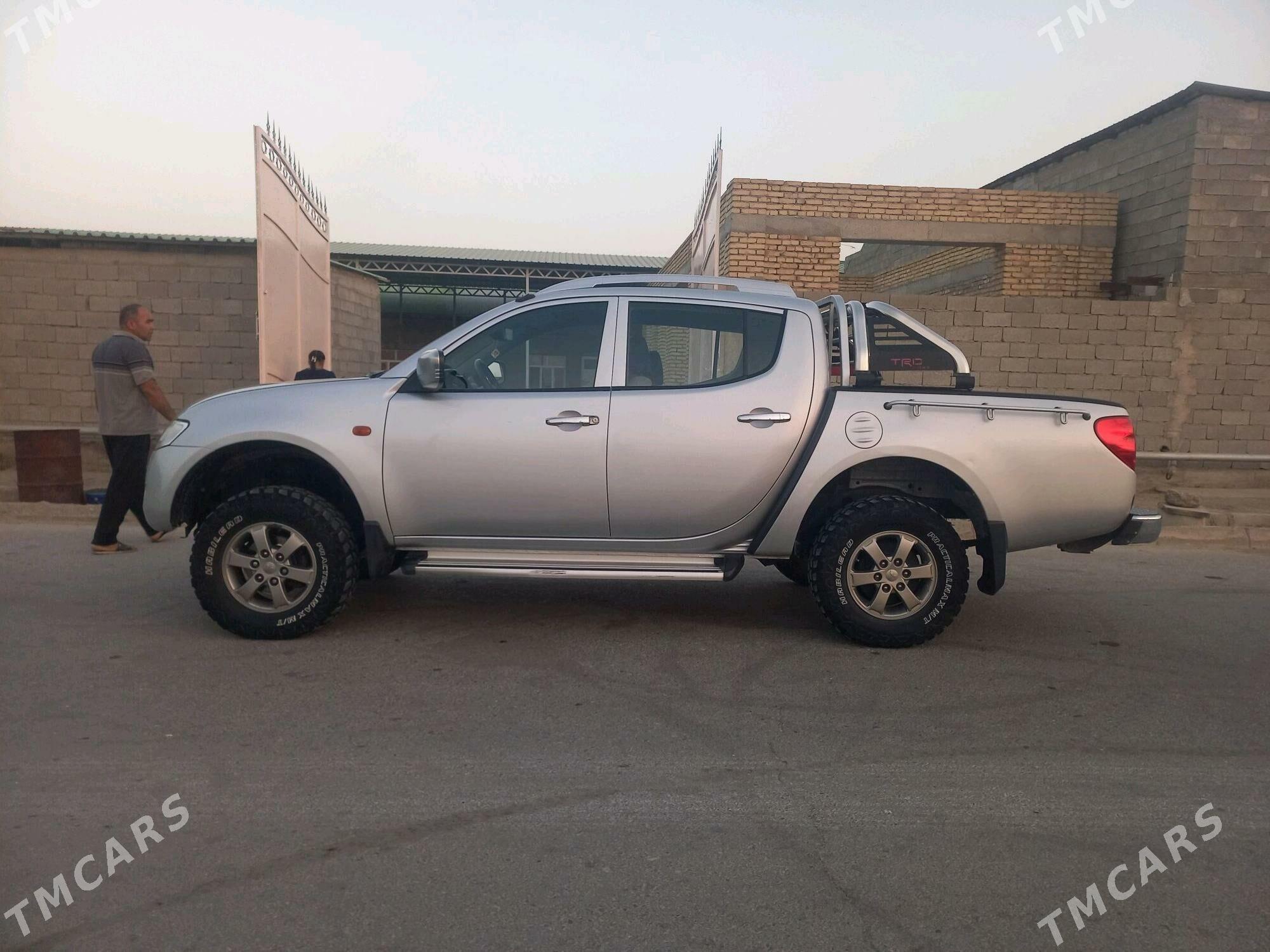 Mitsubishi L200 2008 - 180 000 TMT - Büzmeýin - img 2