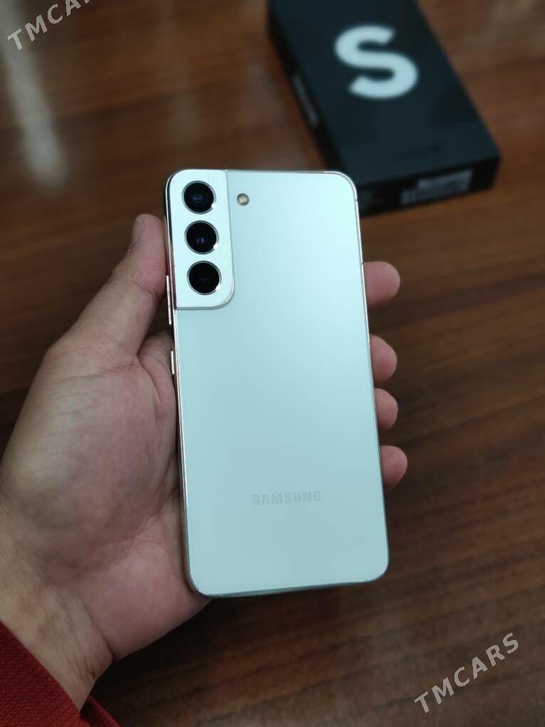 Galaxy S22  8/128Gb - Мары - img 2