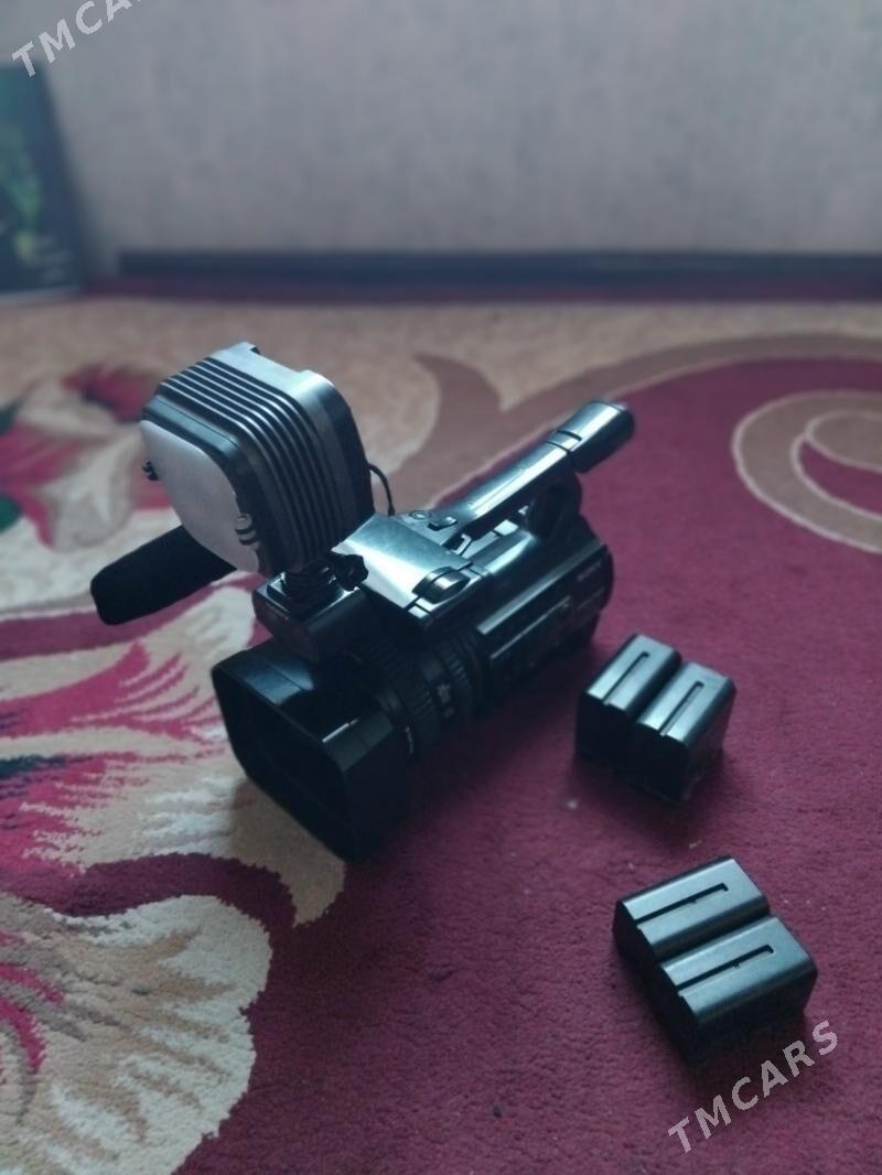 Sony 100 - Mary - img 1