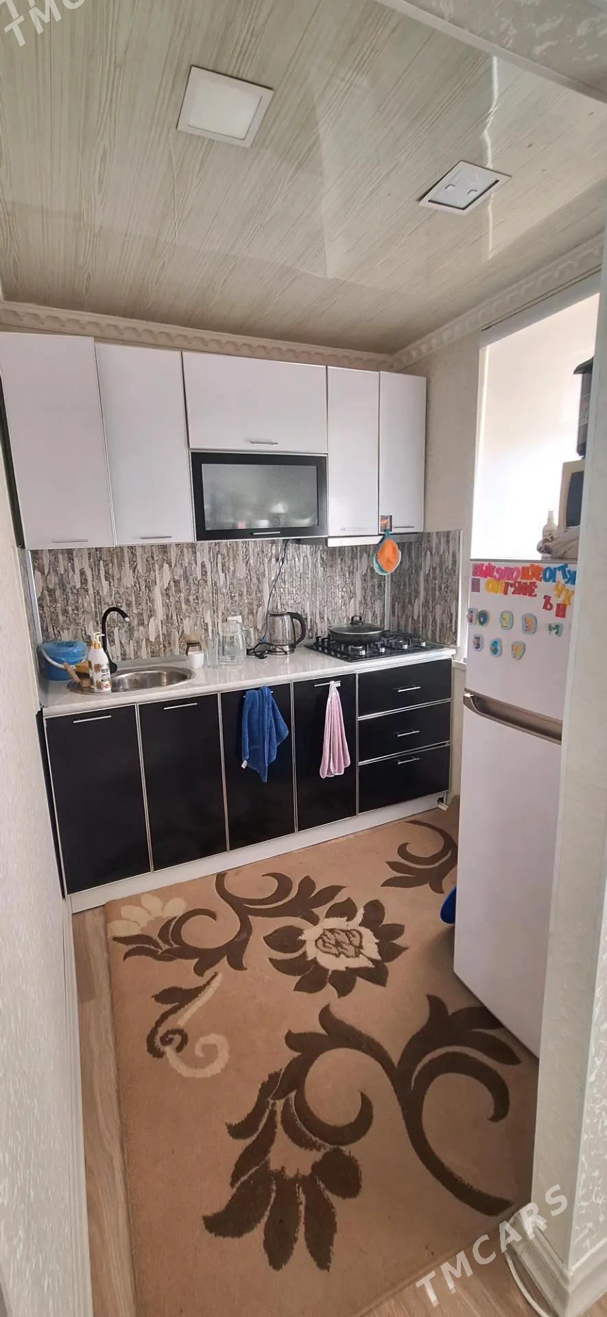 30 MKR 1 KOM 3/3 ET - 30 мкр - img 3