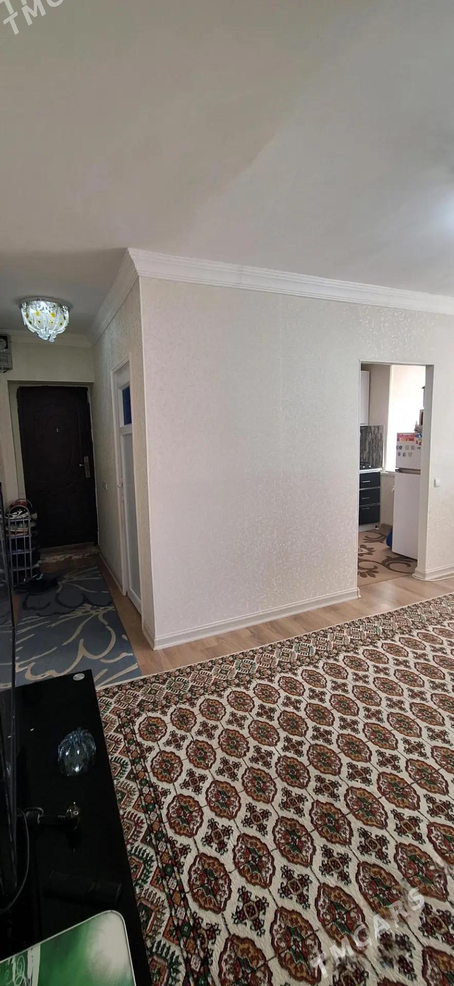 30 MKR 1 KOM 3/3 ET - 30 мкр - img 1