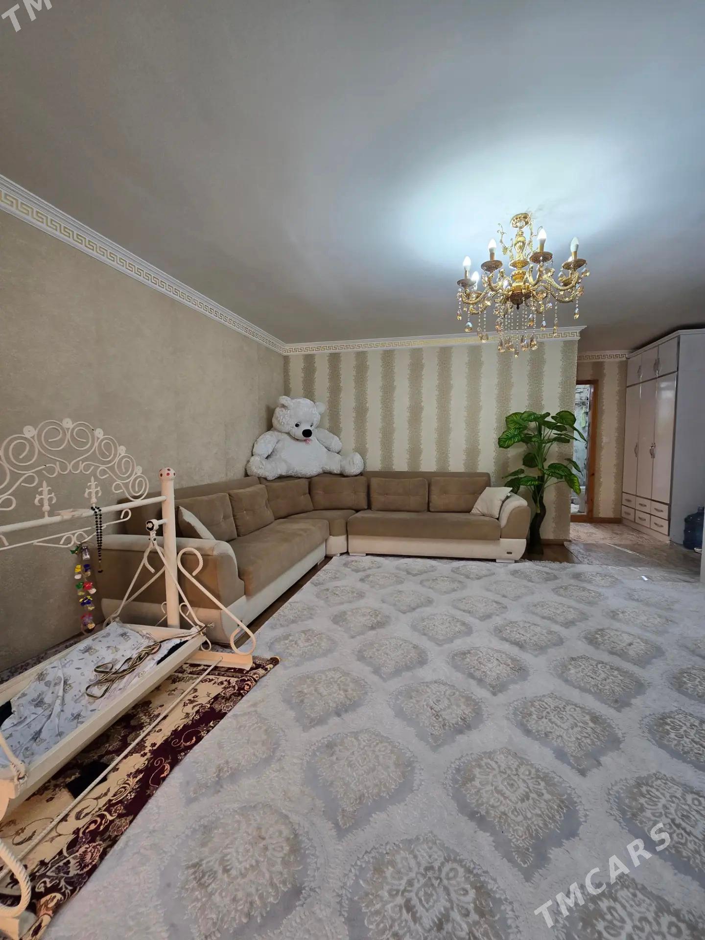 2-nji mikraýon Surikow köçe - 2 мкр - img 1