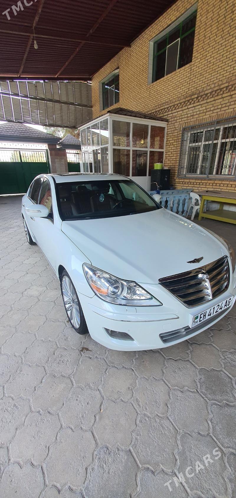 Hyundai Genesis 2011 - 220 000 TMT - Çoganly - img 1