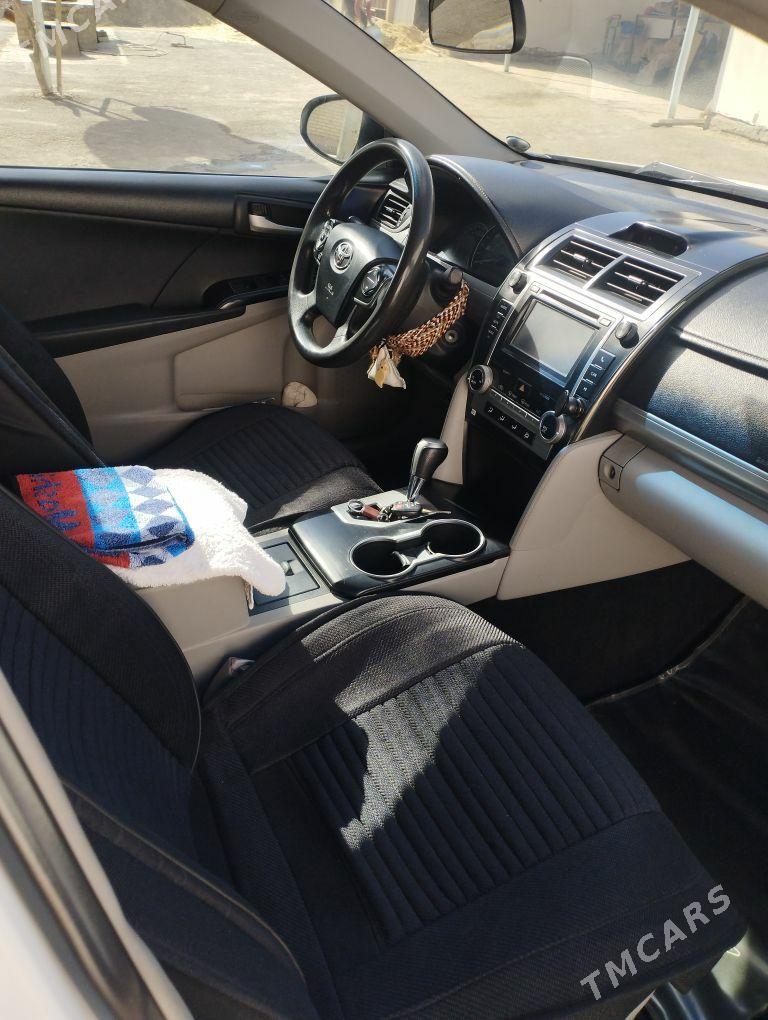 Toyota Camry 2012 - 220 000 TMT - Теджен - img 8