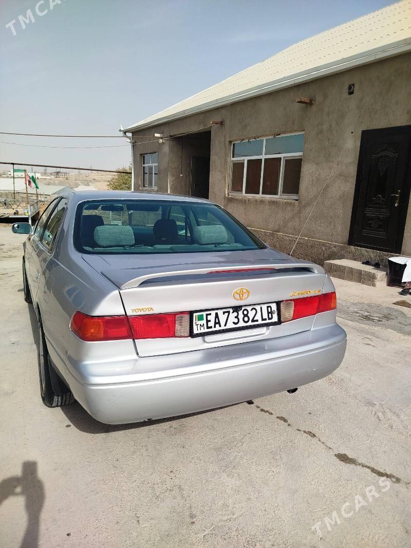 Toyota Camry 2000 - 145 000 TMT - Magdanly - img 5