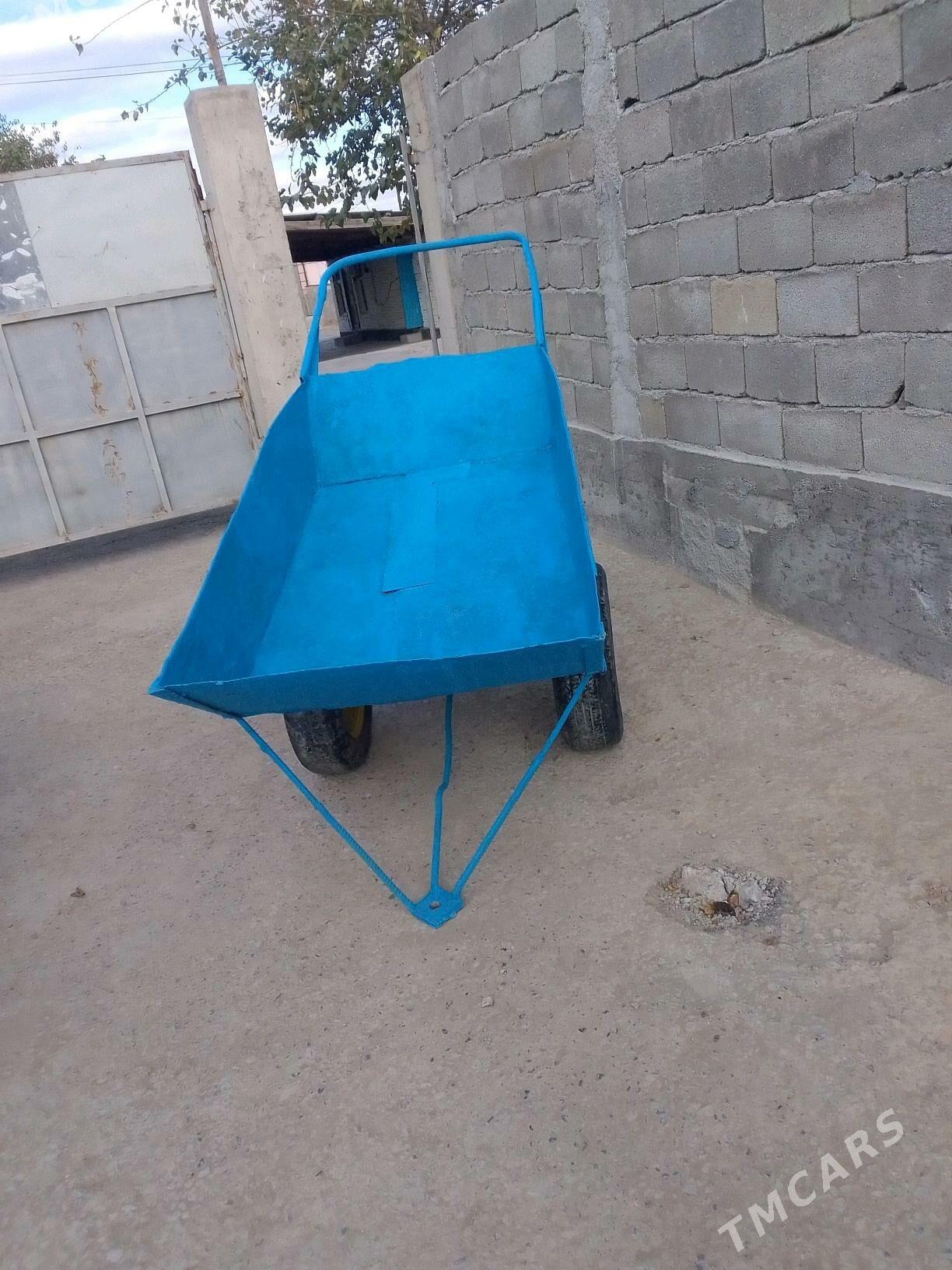 Taçka Araba - Büzmeýin - img 1