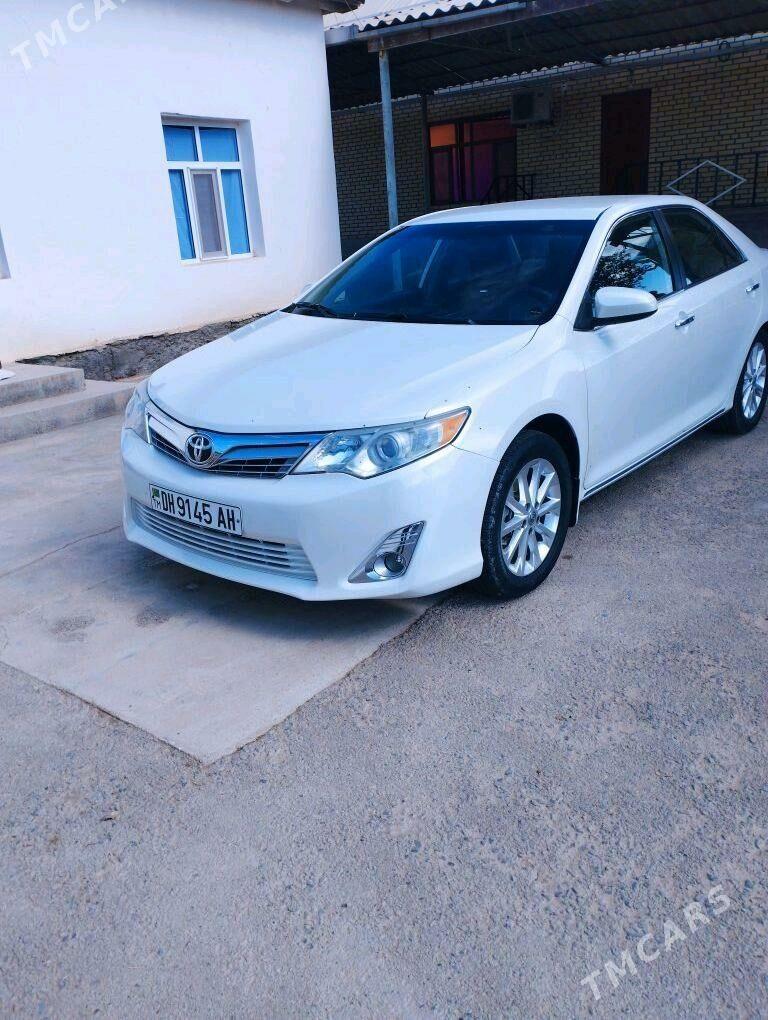 Toyota Camry 2012 - 220 000 TMT - Теджен - img 7
