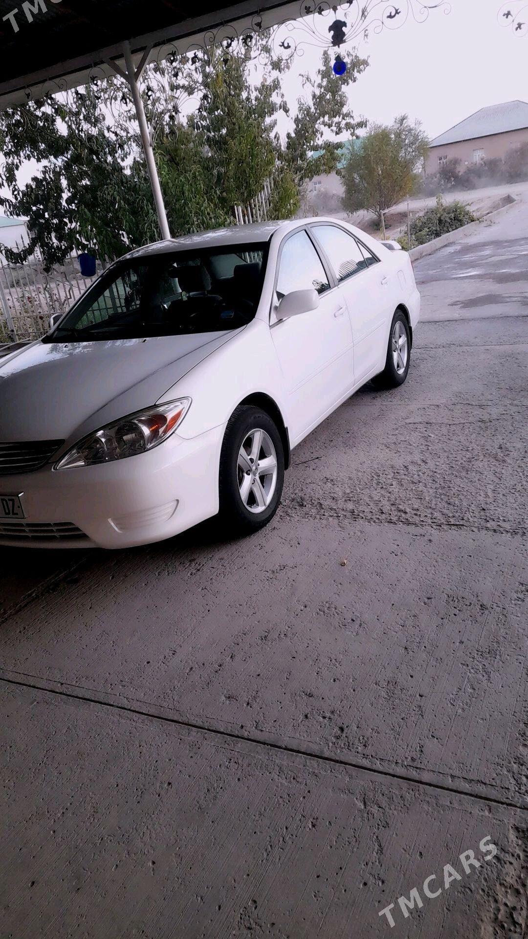 Toyota Camry 2003 - 166 600 TMT - Гурбансолтан Едже - img 1