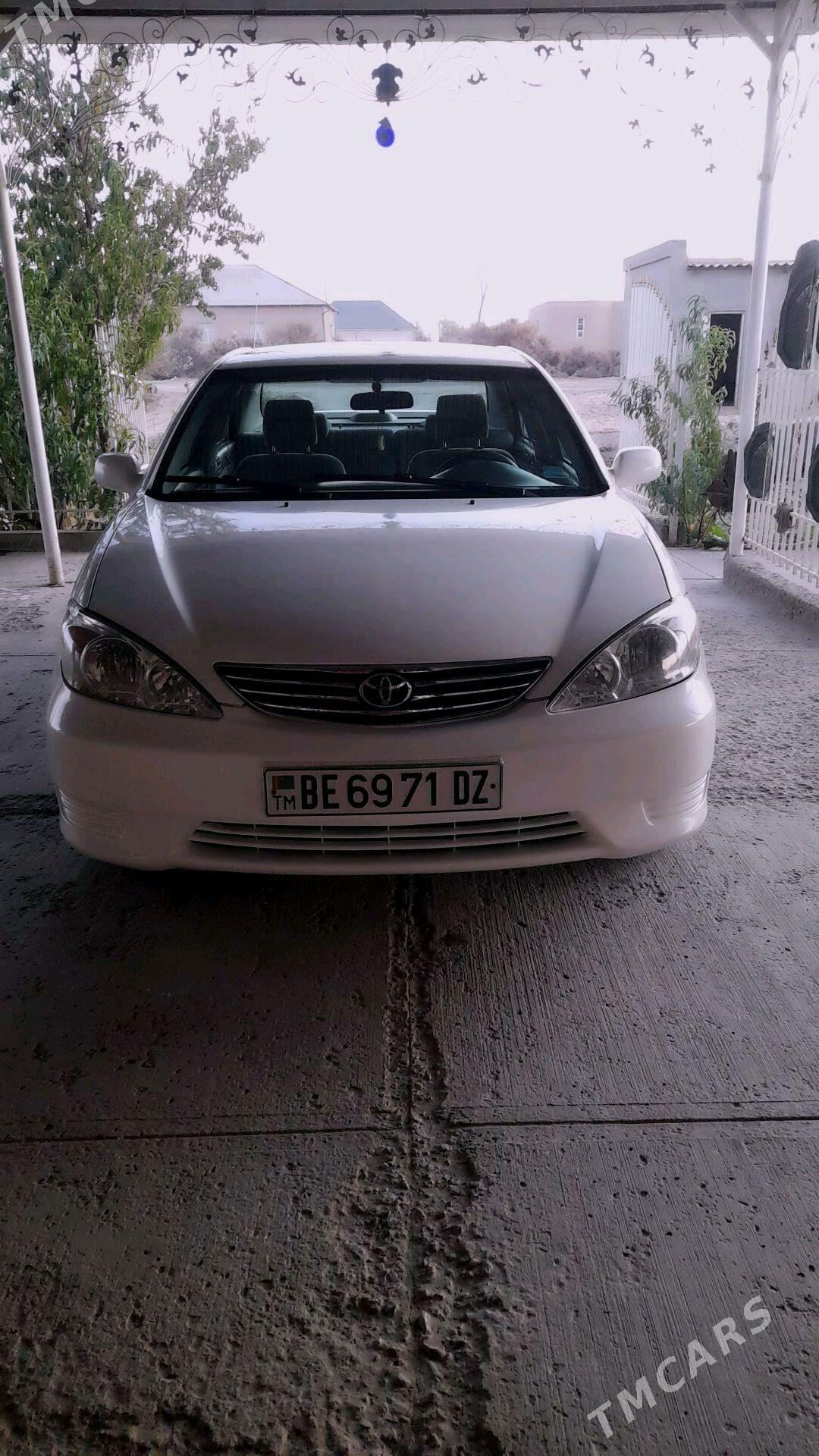 Toyota Camry 2003 - 166 600 TMT - Гурбансолтан Едже - img 2