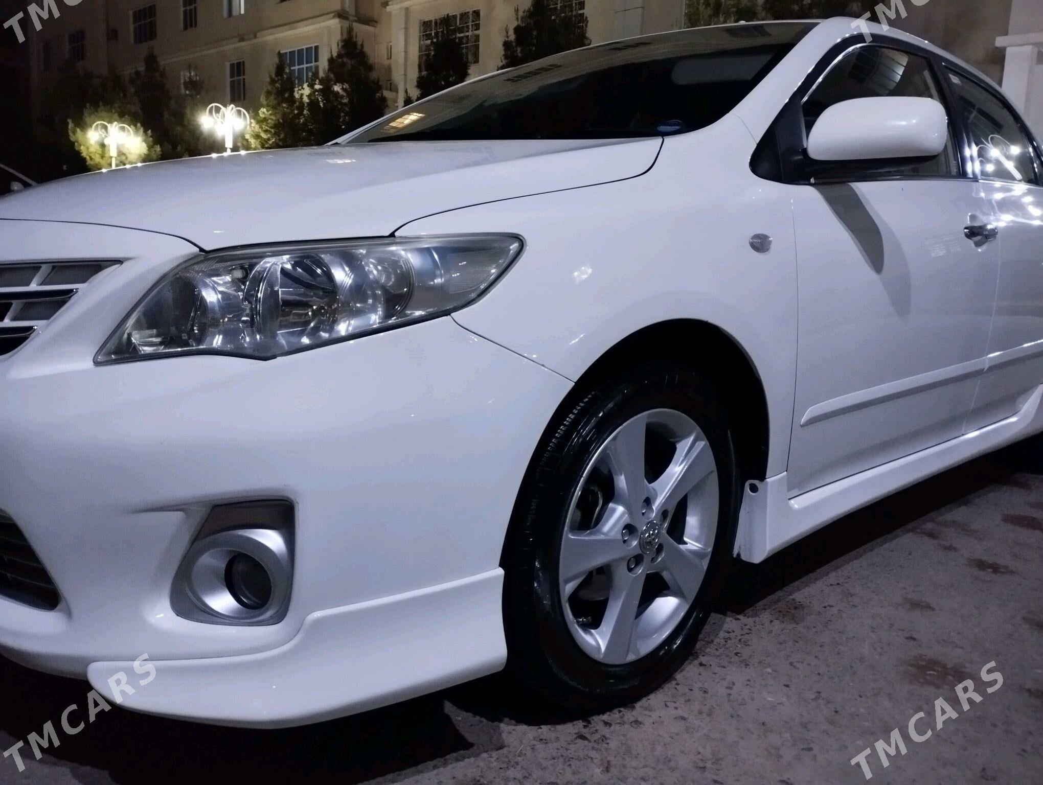 Toyota Corolla 2013 - 215 000 TMT - Ашхабад - img 3