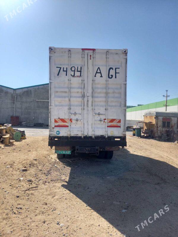 Kamaz 6520 2015 - 300 000 TMT - Garadamak - img 5