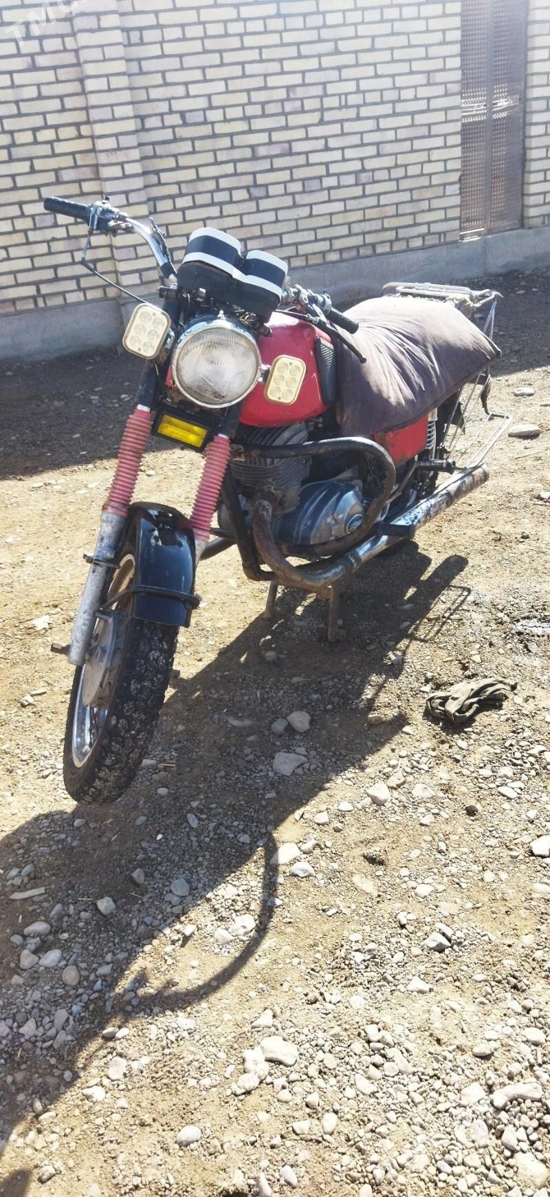 Iž Planeta 4 2008 - 7 500 TMT - Теджен - img 1