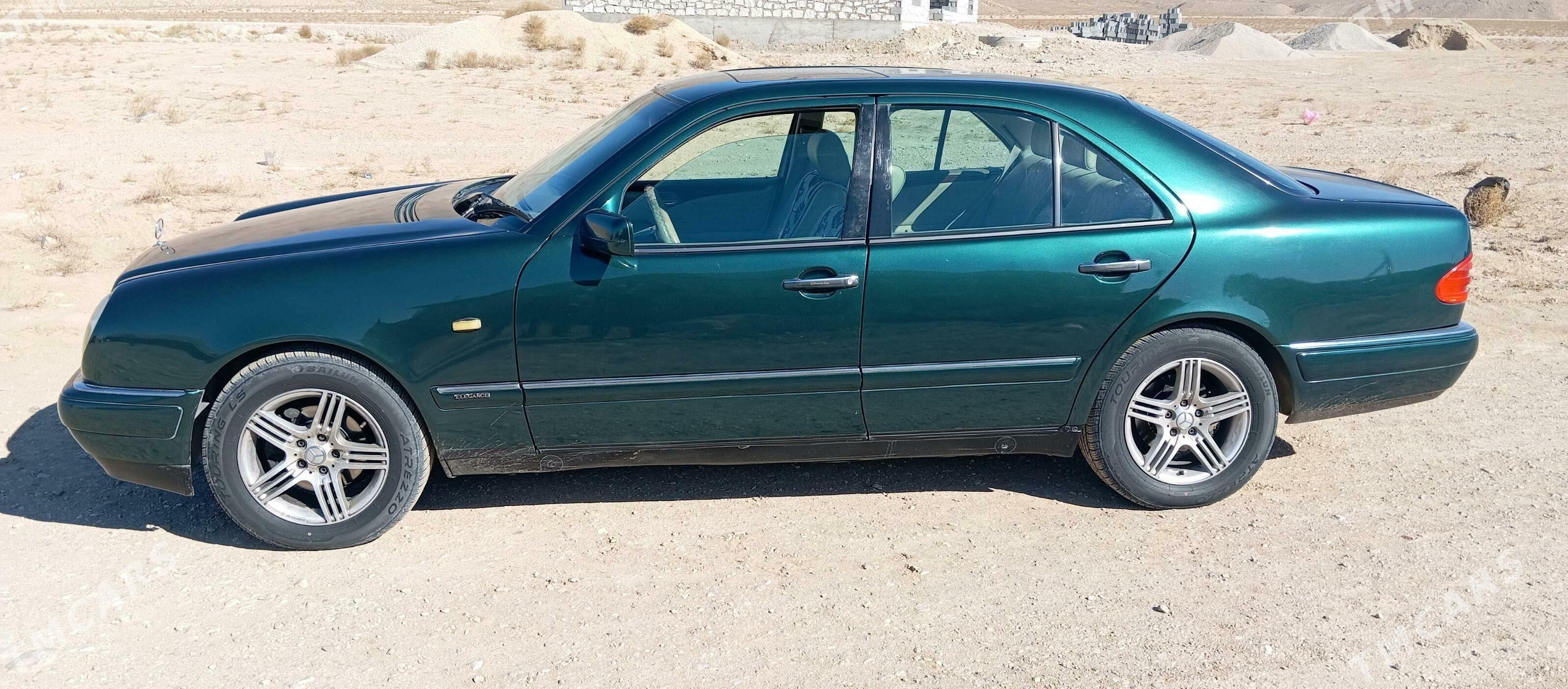 Mercedes-Benz E320 1999 - 85 000 TMT - Balkanabat - img 1