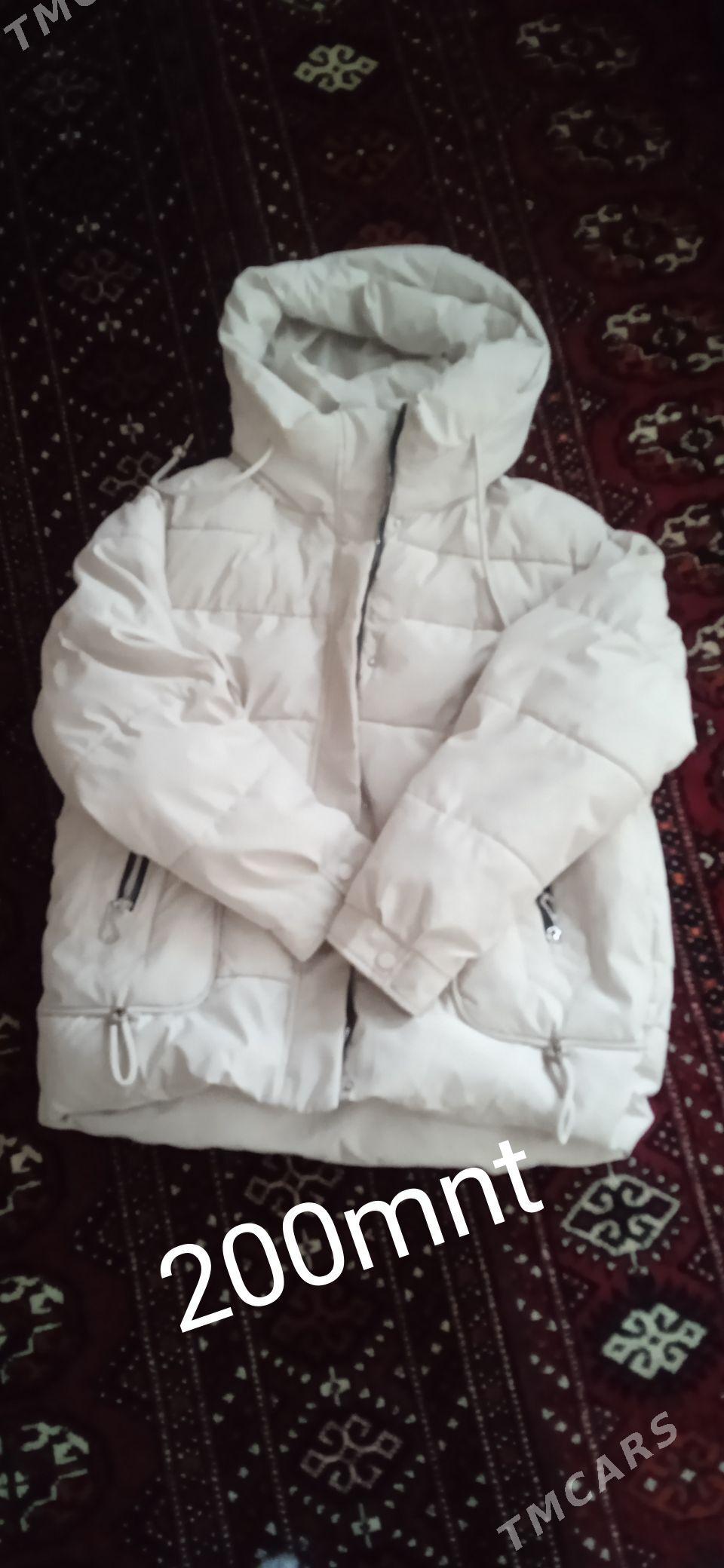 Kurtka ve aýakgap - Балканабат - img 1