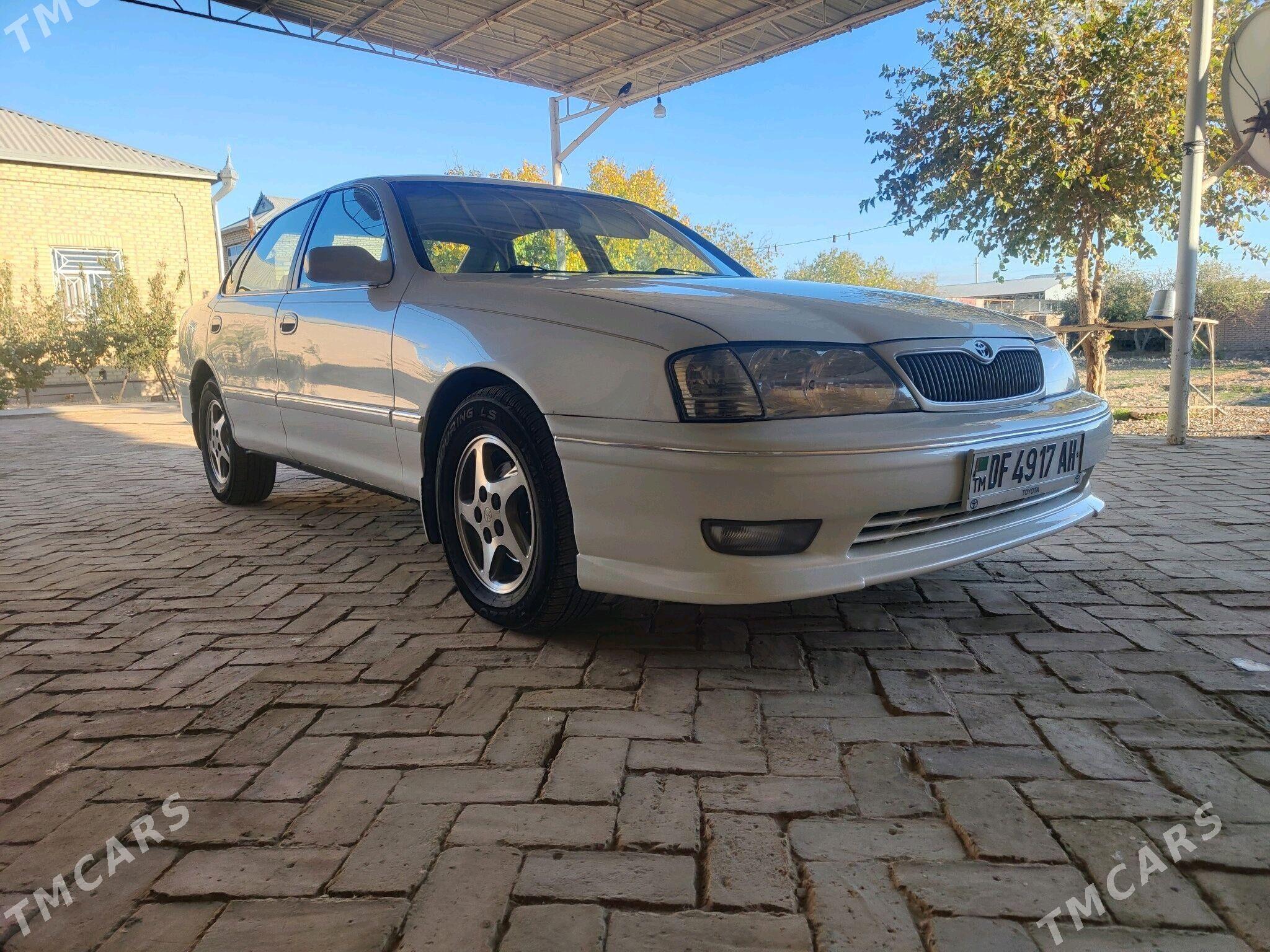 Toyota Avalon 1998 - 160 000 TMT - Sakarçäge - img 1