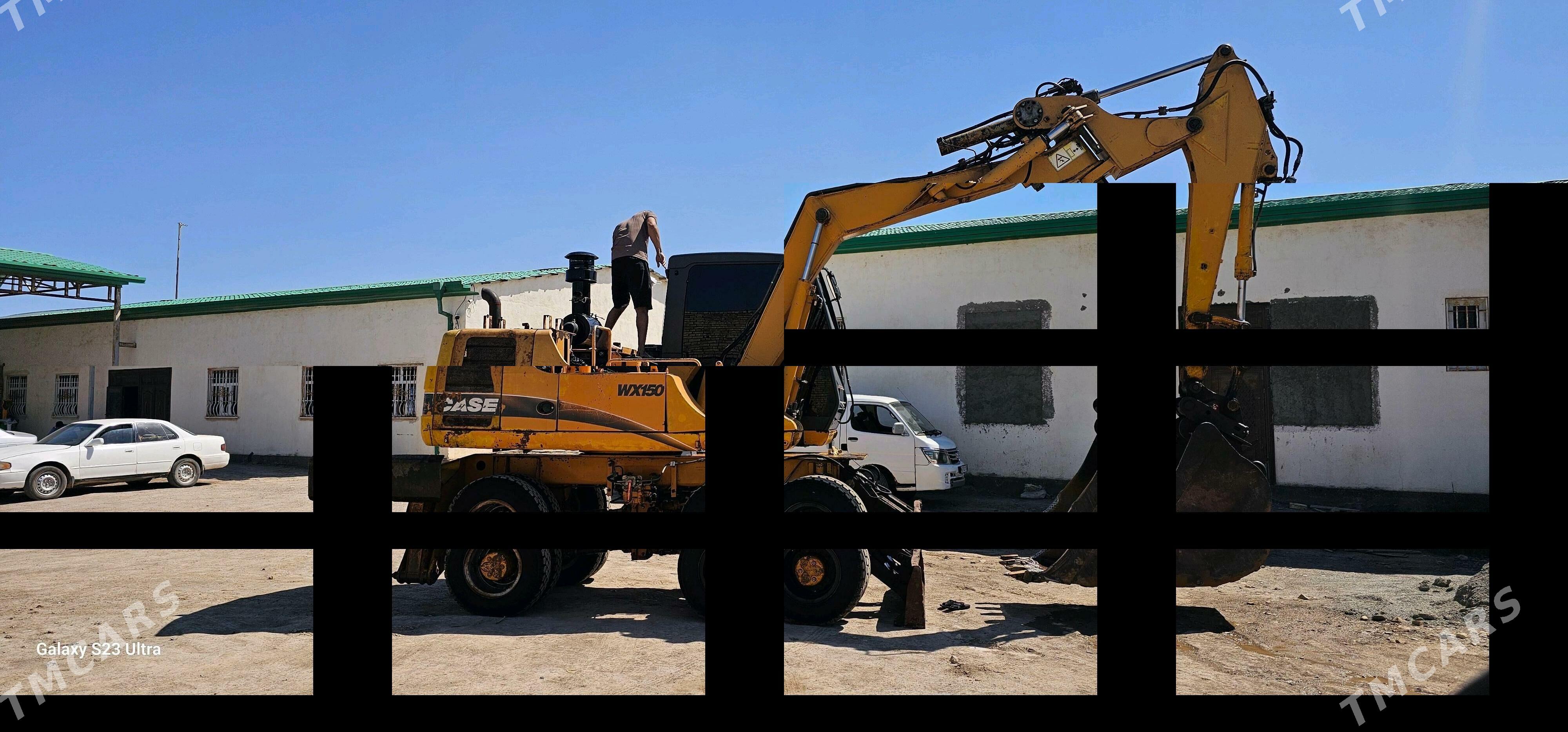 Caterpillar Excavator 2002 - 450 000 TMT - етр. Туркменбаши - img 1