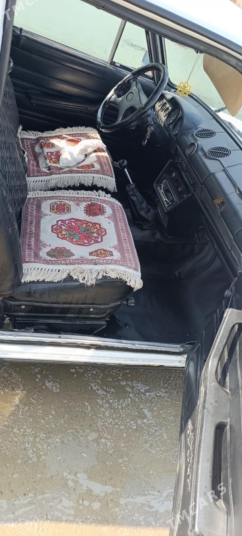 Lada 2106 2001 - 30 000 TMT - Бахарден - img 3