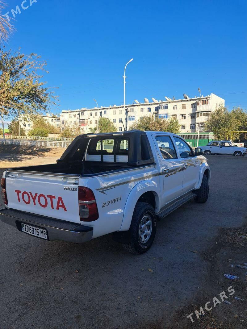 Toyota Hilux 2013 - 350 000 TMT - Mary - img 8