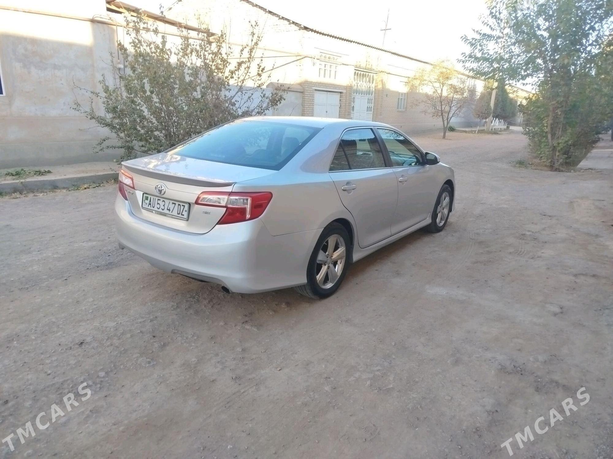 Toyota Camry 2014 - 250 000 TMT - Gubadag - img 4