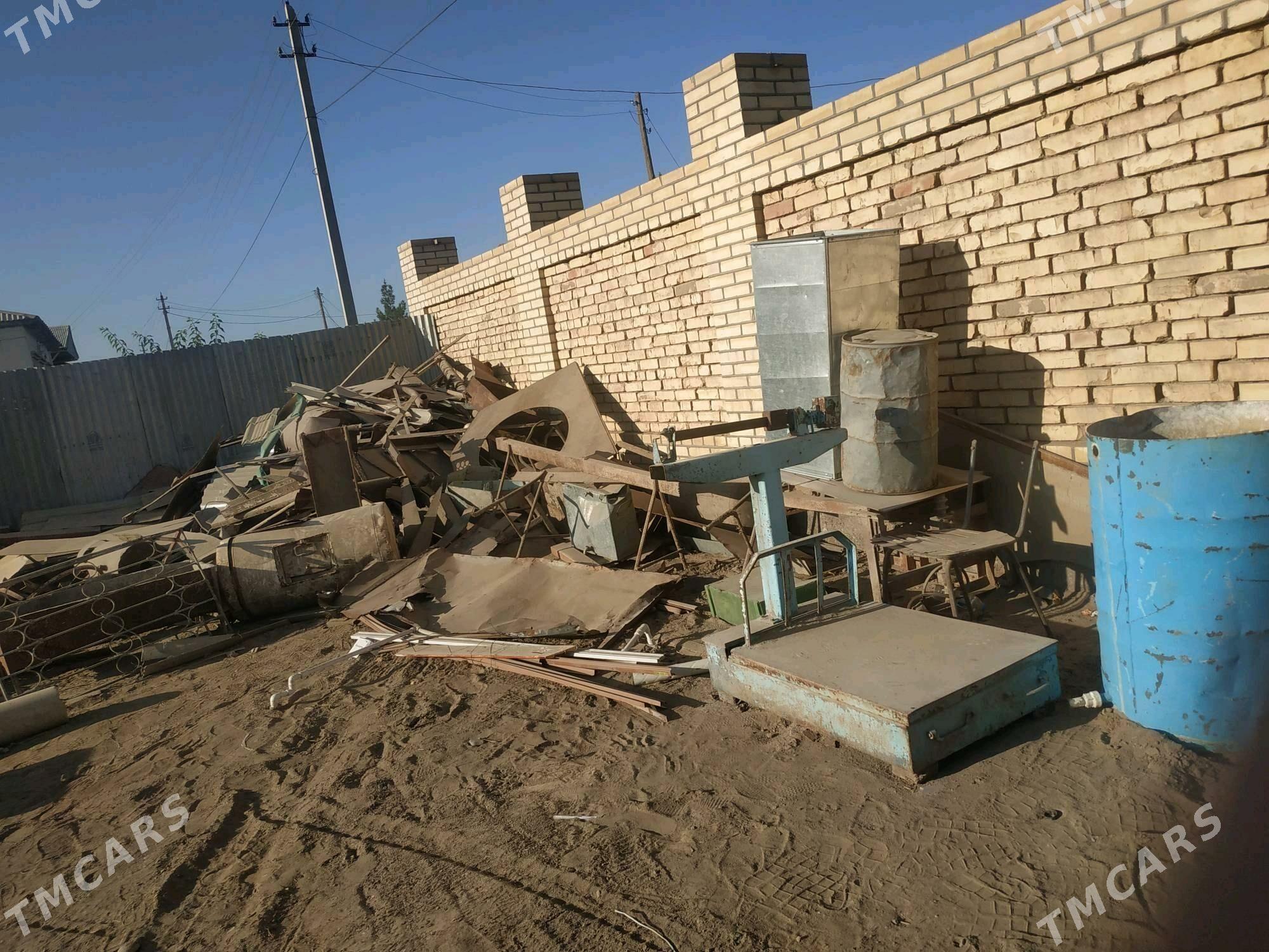 Satlyk demirler - Mary - img 2