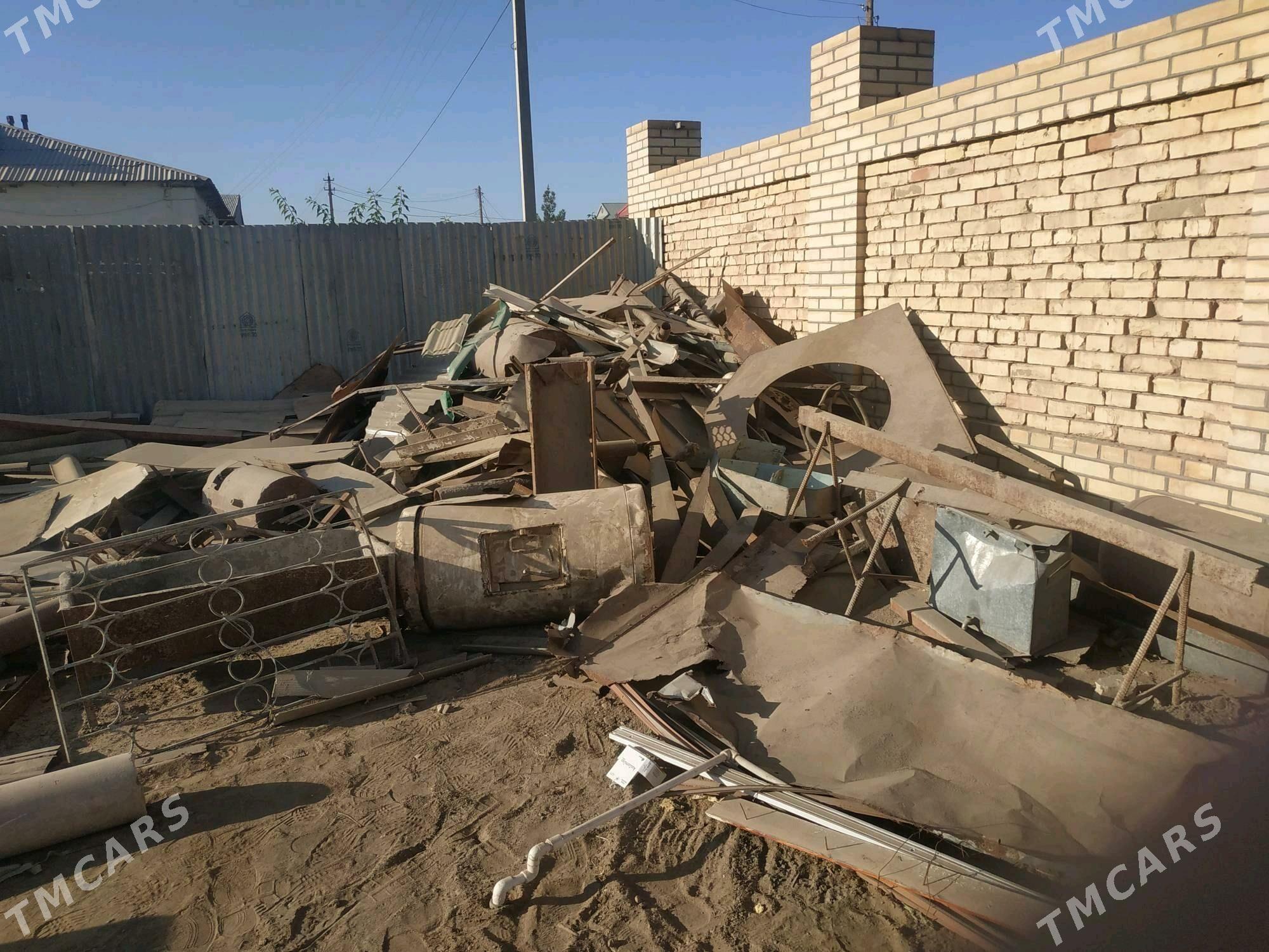 Satlyk demirler - Mary - img 3