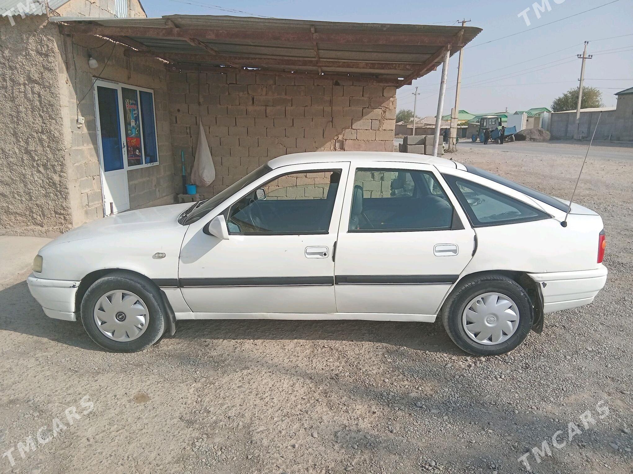 Opel Vectra 1992 - 32 000 TMT - Кака - img 4
