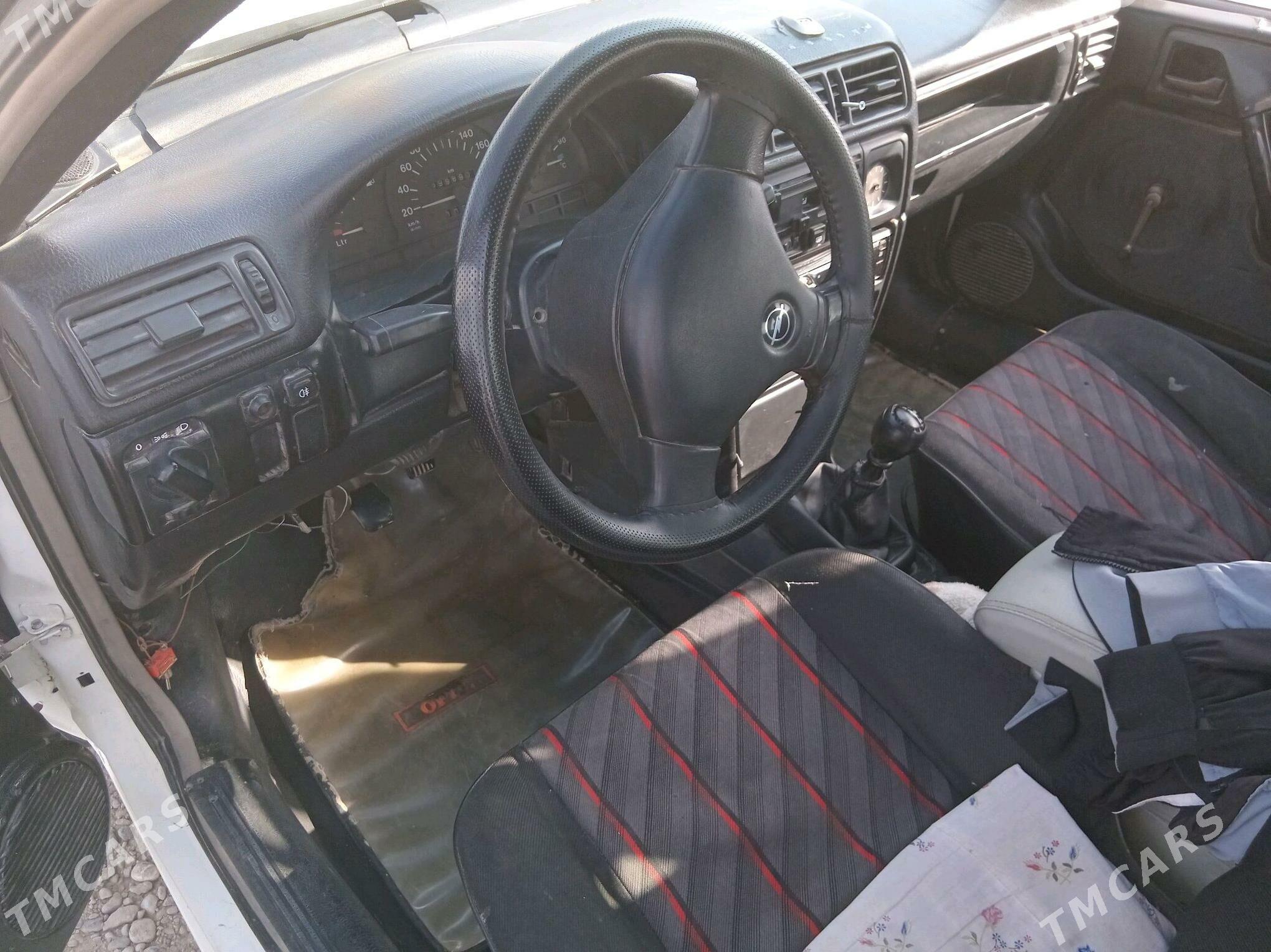 Opel Vectra 1992 - 32 000 TMT - Кака - img 5