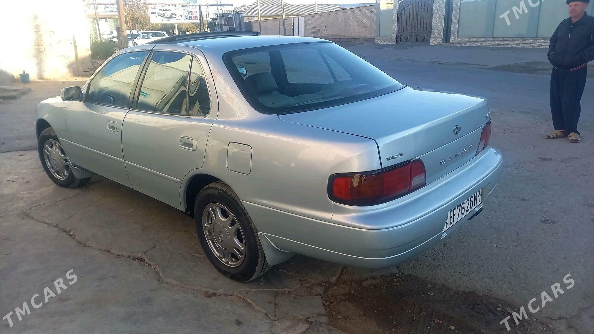 Toyota Camry 1994 - 130 000 TMT - Mary - img 5