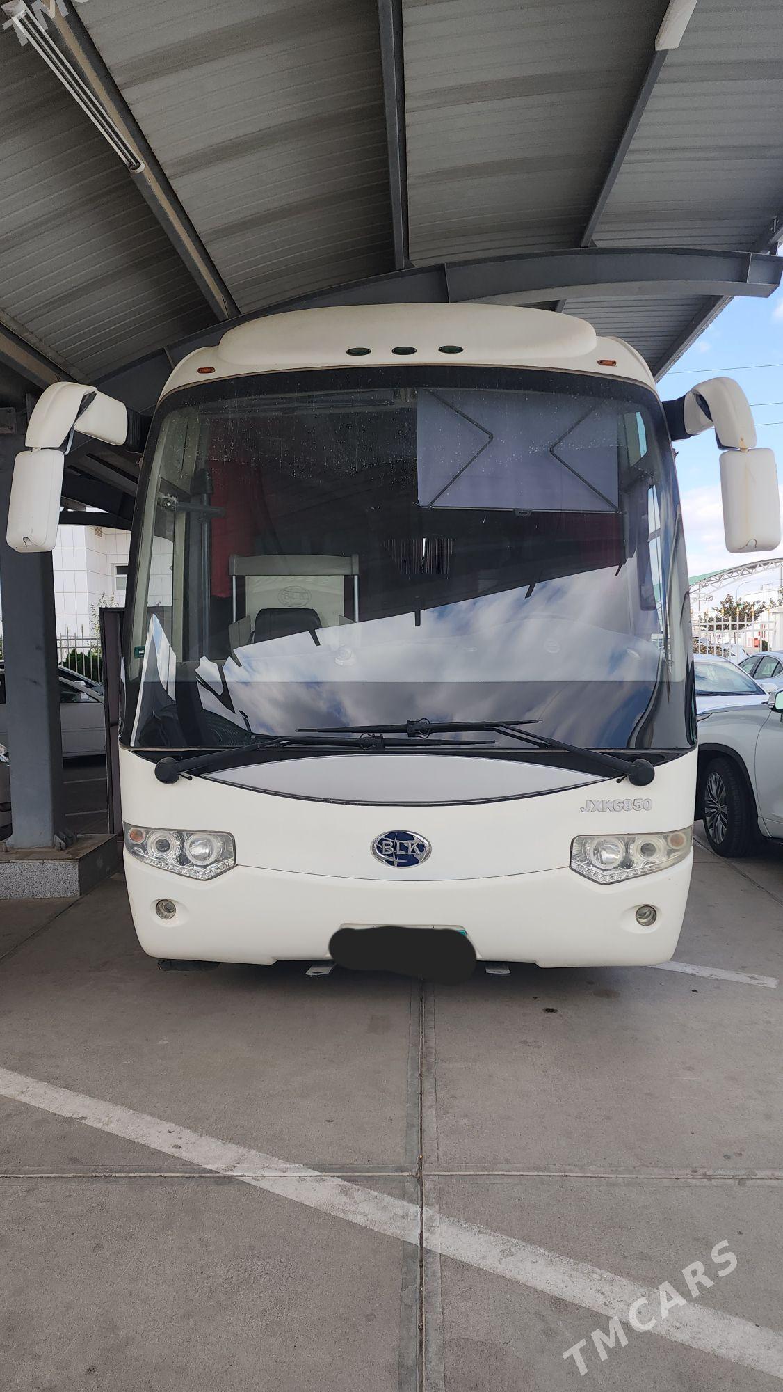 Howo Sinotruk 2015 - 750 000 TMT - Aşgabat - img 1