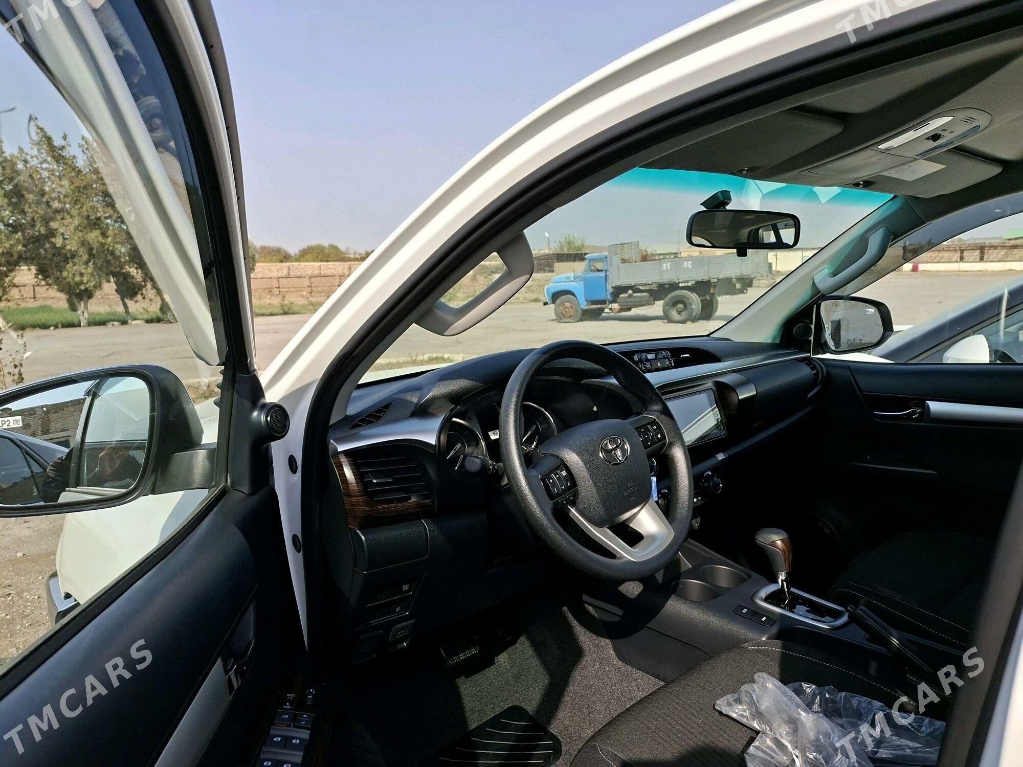 Toyota Hilux 2025 - 686 000 TMT - Туркменабат - img 8