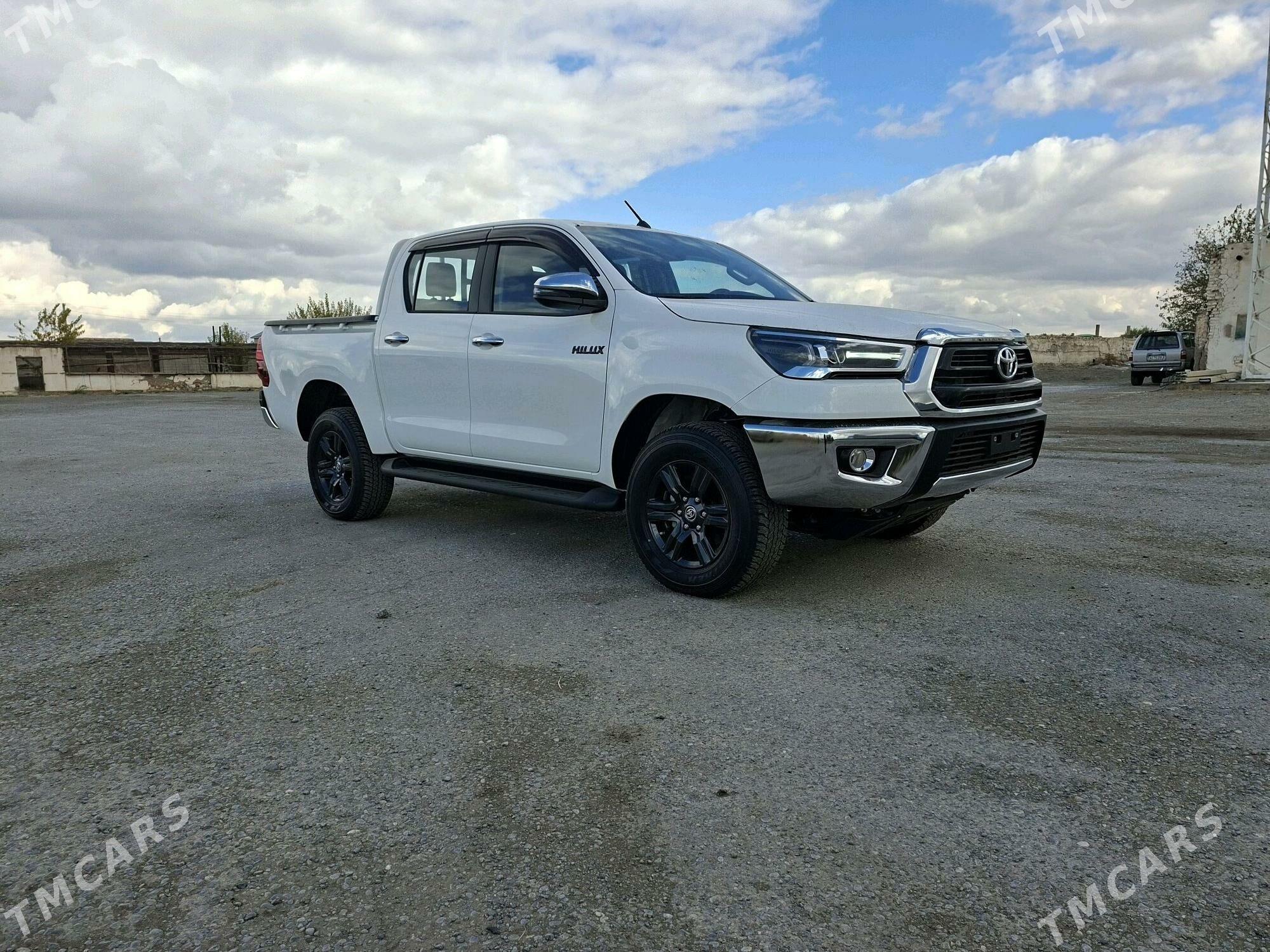 Toyota Hilux 2025 - 686 000 TMT - Туркменабат - img 3