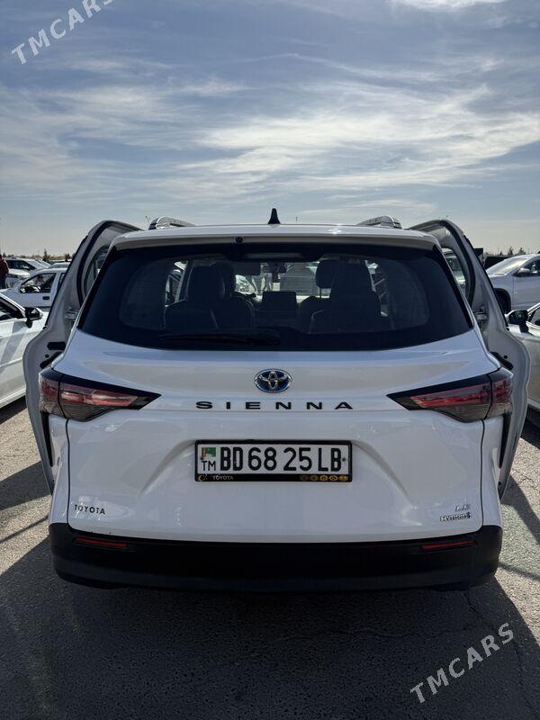 Toyota Sienna 2022 - 430 000 TMT - Türkmenabat - img 2