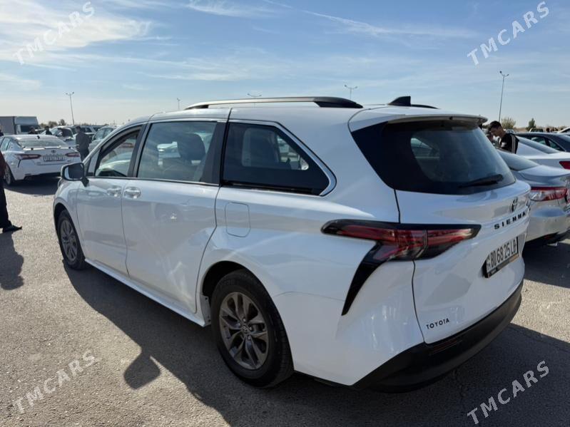 Toyota Sienna 2022 - 430 000 TMT - Türkmenabat - img 5