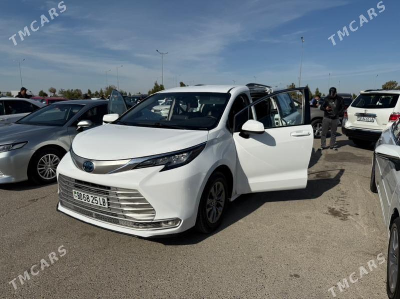 Toyota Sienna 2022 - 430 000 TMT - Türkmenabat - img 4