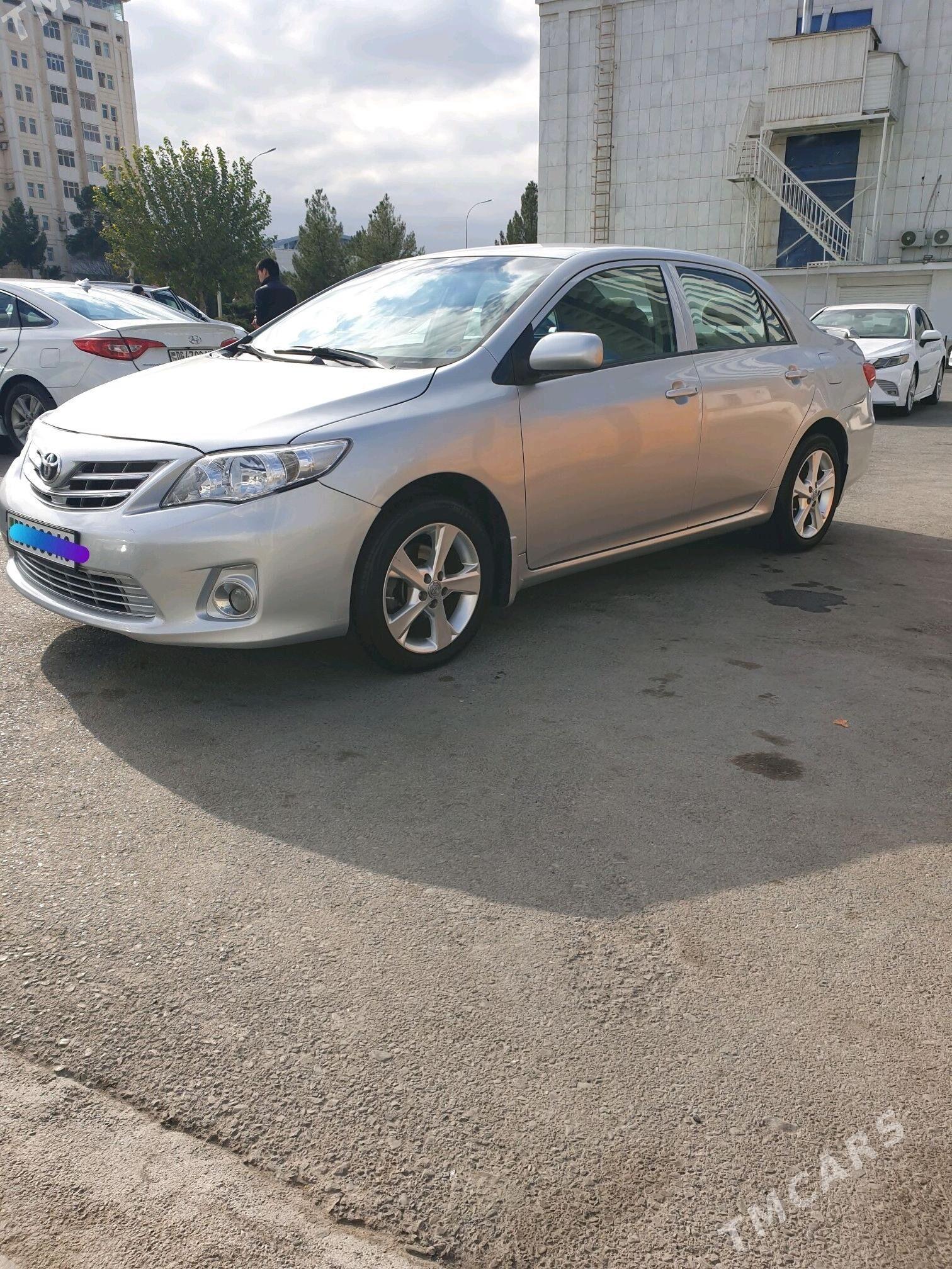 Toyota Corolla 2011 - 167 000 TMT - Ашхабад - img 3