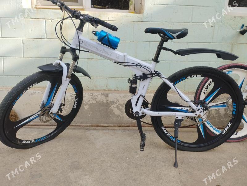 Tigir mersedes benz - Büzmeýin - img 1