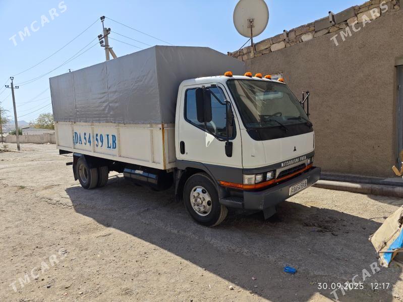 Mitsubishi Canter 2003 - 230 000 TMT - Magdanly - img 1