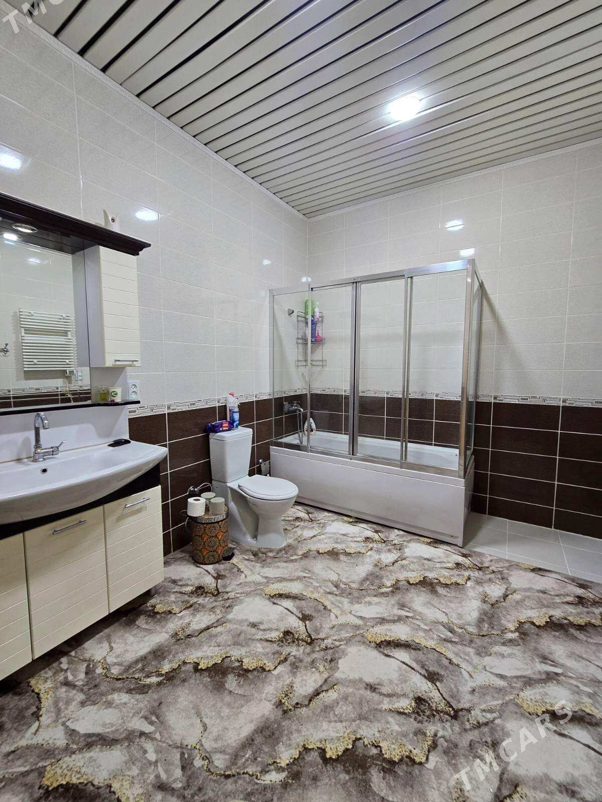 MOSKOWSKIY - Ашхабад - img 6